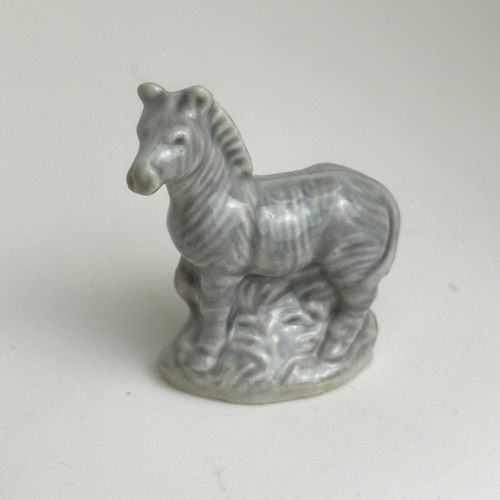 Wade Whimsies Zebra Red Rose Tea Figurine Grey Porcelain Miniature England